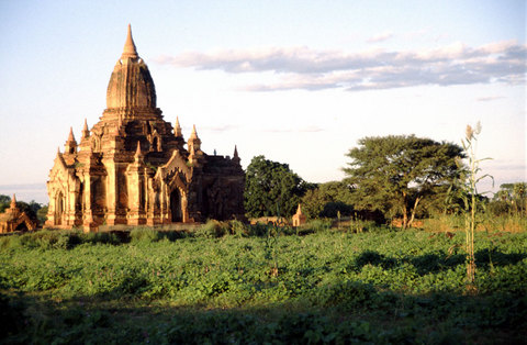 Myanmar---Bagan-2.jpg